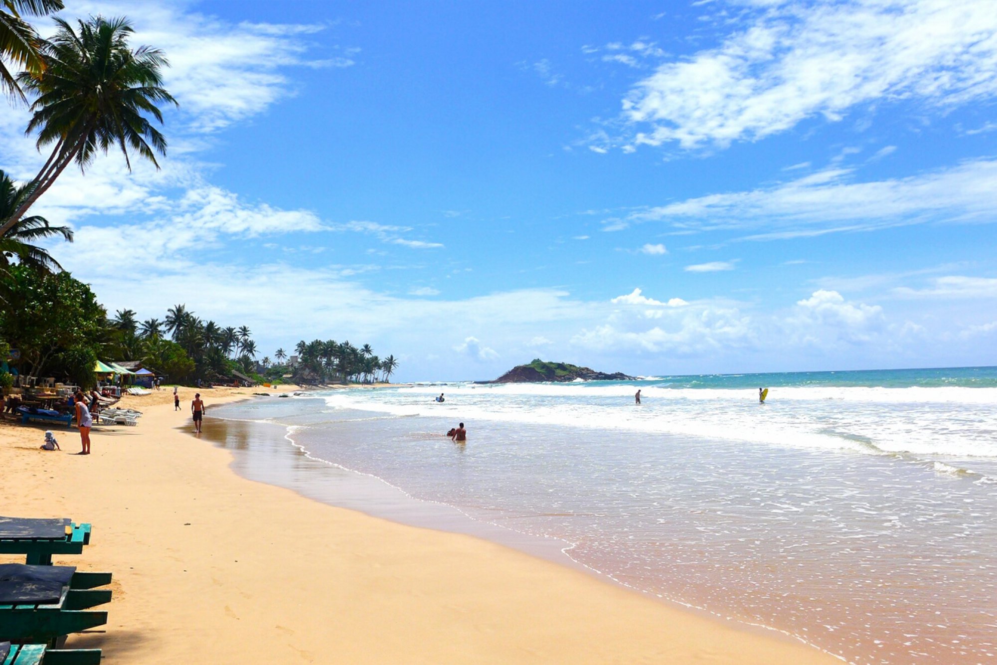 Веб камеры шри ланка. Мирисса Шри Ланка. Mirissa Beach. Пляж Мирисса. Пляж Мирисса Шри Ланка.